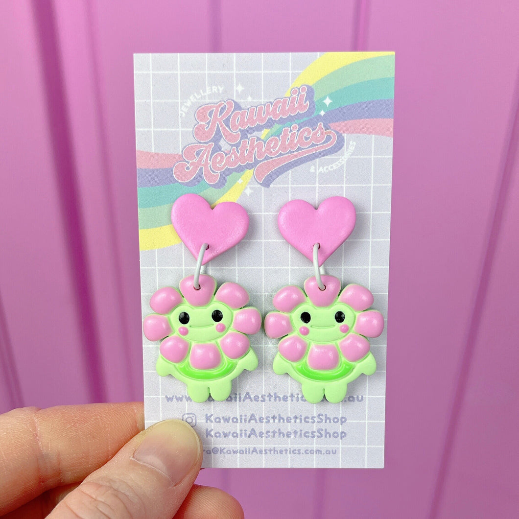 Pink flower frog stud earrings