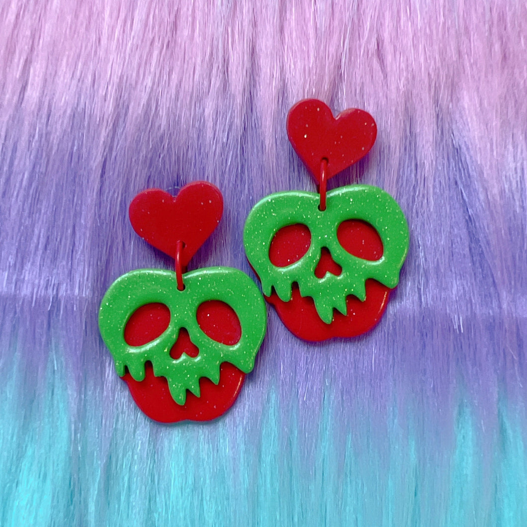 Posion apple skull bow stud earrings