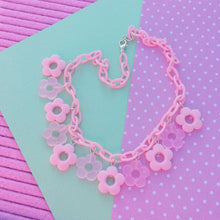 Load image into Gallery viewer, Colourful plastic flower bead choker necklace
